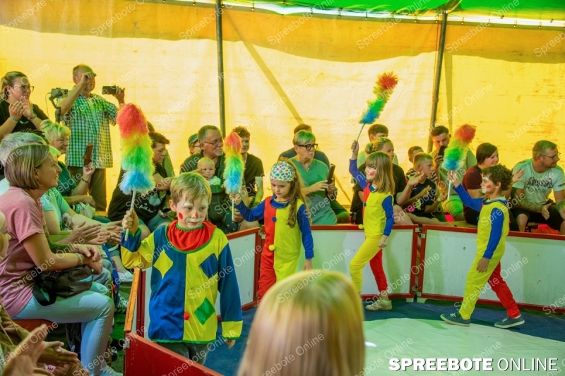 Spreebote-Kleine-Artisten-ganz-Gross_gallery1_12