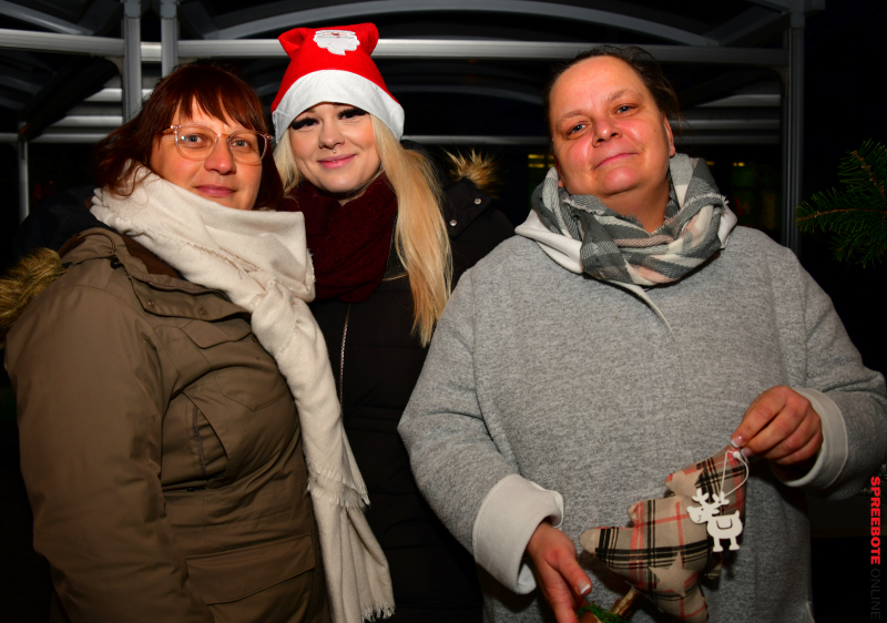 Korczak-Weihnacht-Tag-Off-Tuer-2