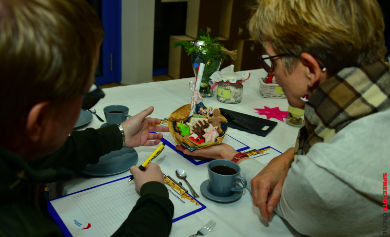 Korczak-Weihnacht-Tag-Off-Tuer-6