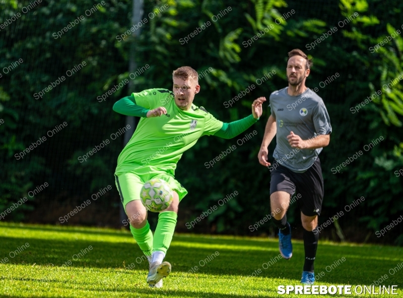 Spreebote-Kretzschmar-entscheidet-das-Spiel_gallery1_01