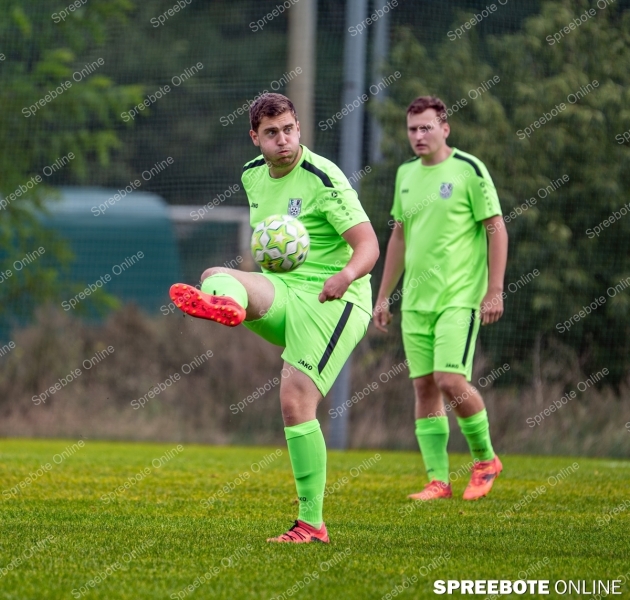 Spreebote-Kretzschmar-entscheidet-das-Spiel_gallery1_02