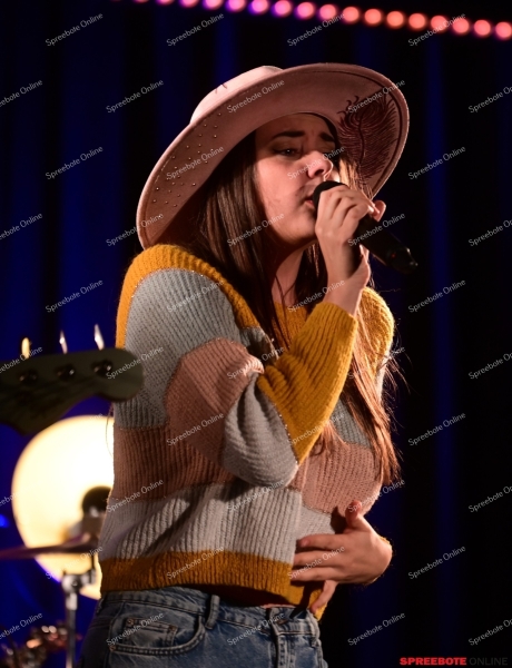 Kufa-Alina-Sebastian-Band-010