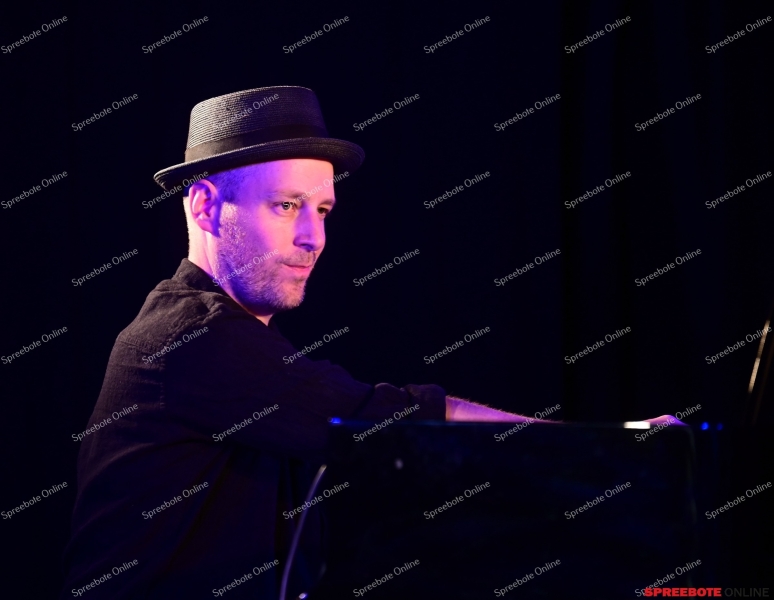 Kufa-Gundermann-Ursula-Suchanek-002