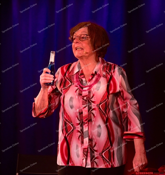 Kufa-Oder-Hahne-Wir-sind-nicht-alt-aber-Sesy-010