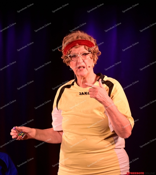 Kufa-Oder-Hahne-Wir-sind-nicht-alt-aber-Sesy-017