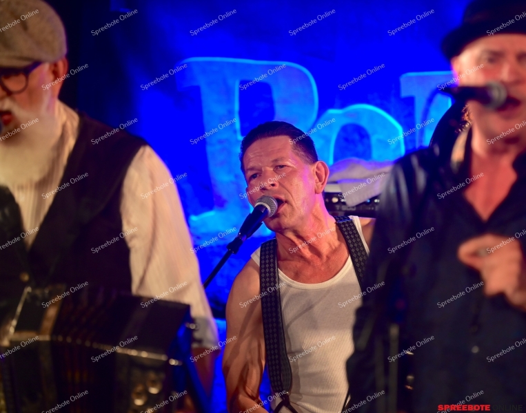 Kufa-Polkaholix-im-Musikkeller-007-1