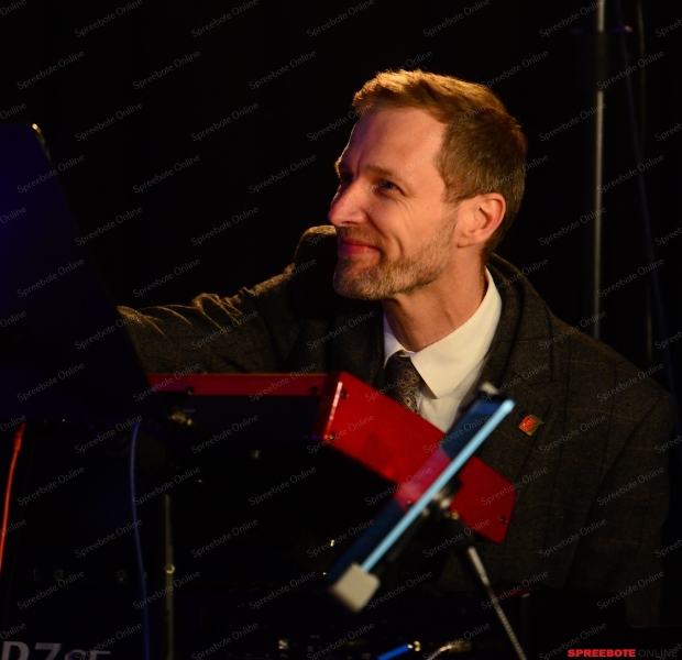 Kufa-The-Flangers20-020