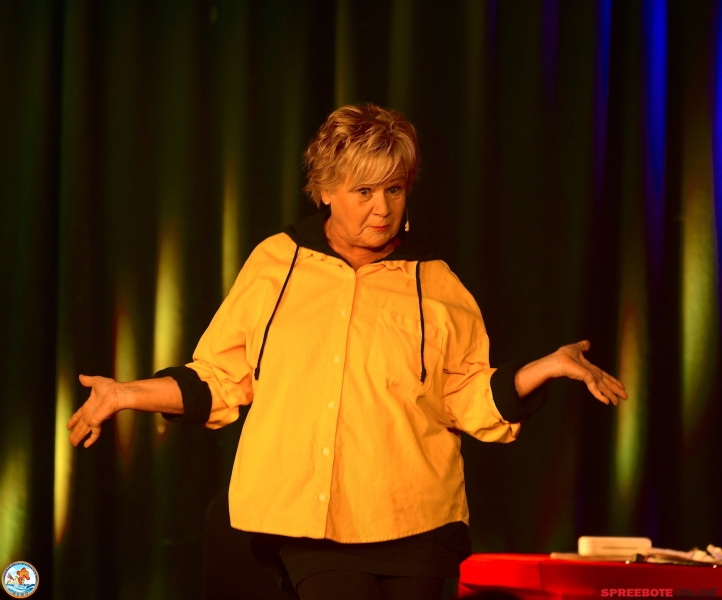 Kufa-Thekentratsch-001