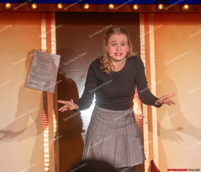 Spreebote-Kufa-UBS-Love-in-the-Air-004