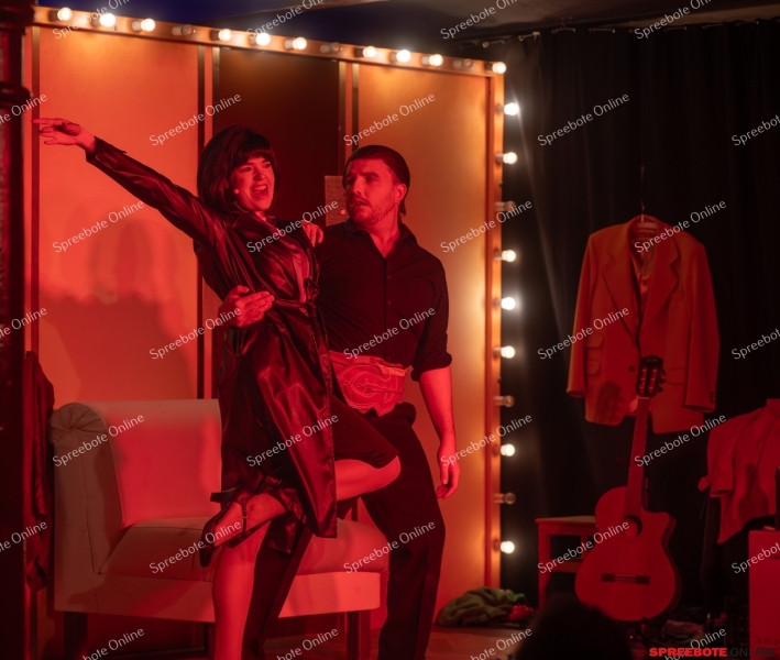 Spreebote-Kufa-UBS-Love-in-the-Air-012