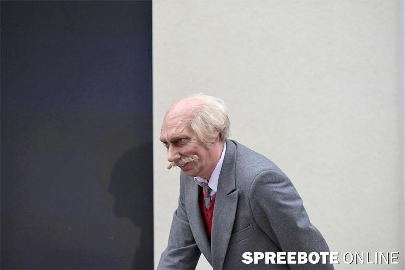 kufa-um-buehnen-ewig-jung-8
