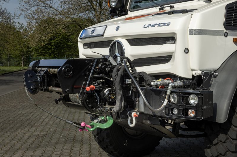 Unimog U 5023 mit Trommelseilwinde im Erprobungseinsatz beim Bundesamt für Bevölkerungsschutz und Katastrophenhilfe (BBK)