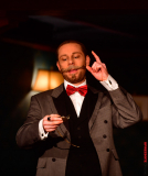 Miss-Marple-Monsieur-Hercule-Poirot-02