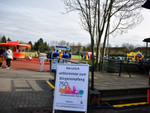 Mit-dem-Goldenen-Raben-geehrt-1-scaled