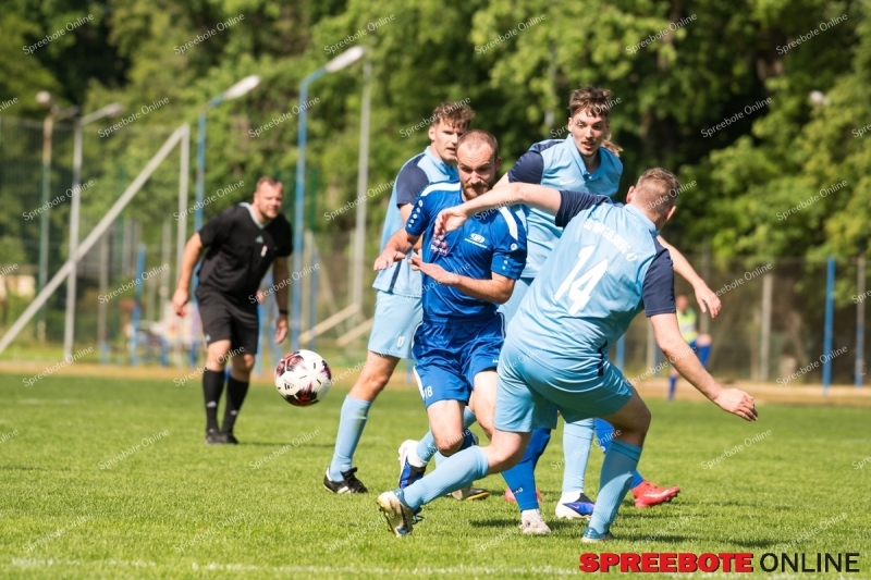 Spreebote-Mit-Kampfgeist-durch-die-Ruckrunde_gallery1_05