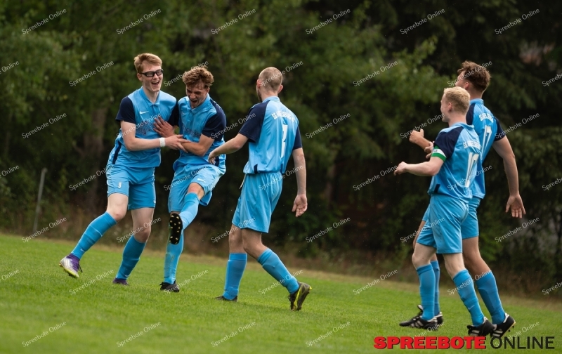Spreebote-Mit-Kampfgeist-durch-die-Ruckrunde_gallery1_25