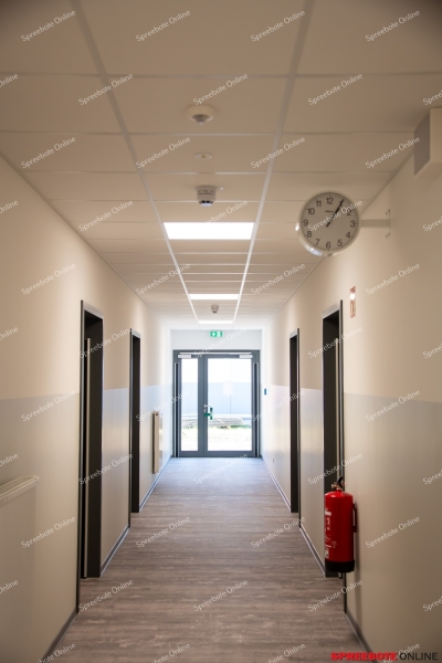 Spreebote-Modulare-Erweiterung-sichert-Schulbetrieb_gallery1_06