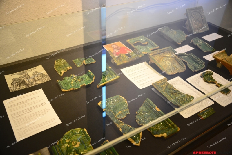 Museeum-Austellungs-Propaganda-004