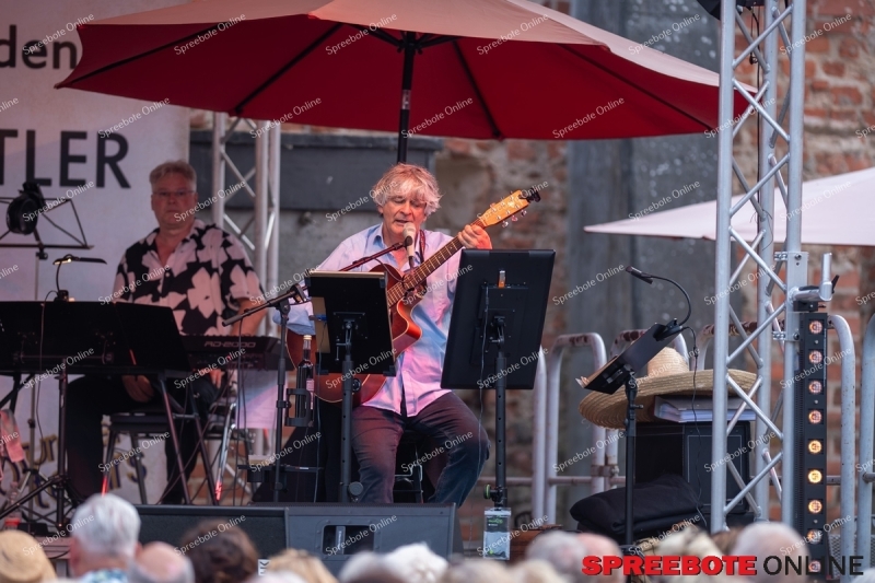 Spreebote-Musik-die-Erinnerungen-weckt_gallery1_05