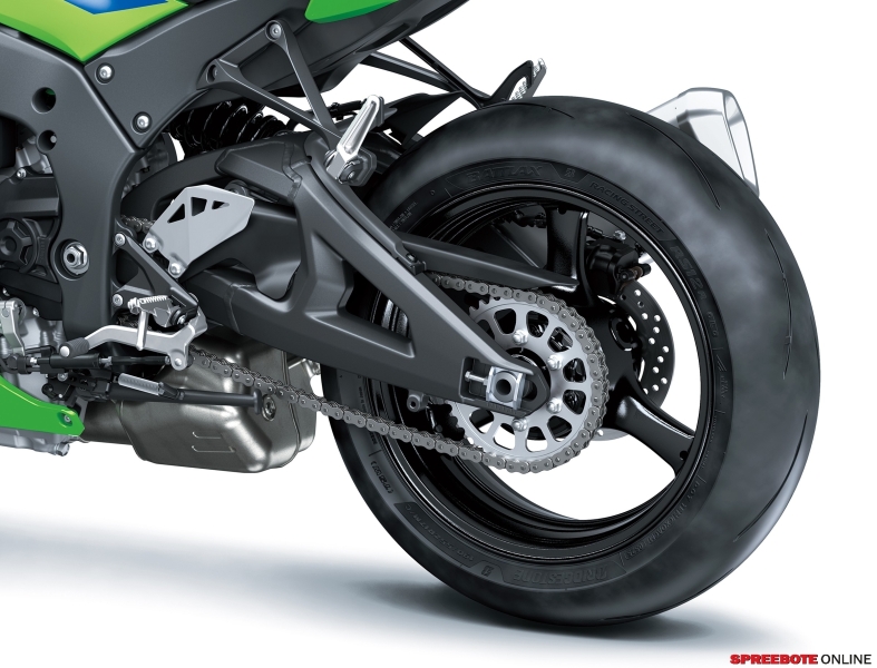 Spreebote-Neue-Kawasaki-Ninja-ZX-10R-014