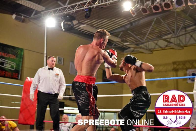 Boxen-Nick-Bernau-Aufbaukampf-3