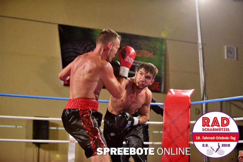 Boxen-Nick-Bernau-Aufbaukampf-6