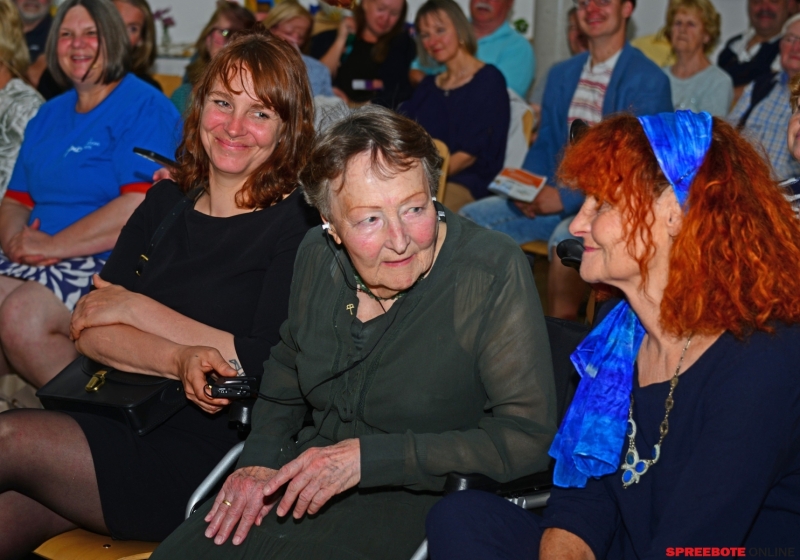 Okumenischer-Pfingst-Ehrung-Stadt-Fr-Dr.-Stachat-007