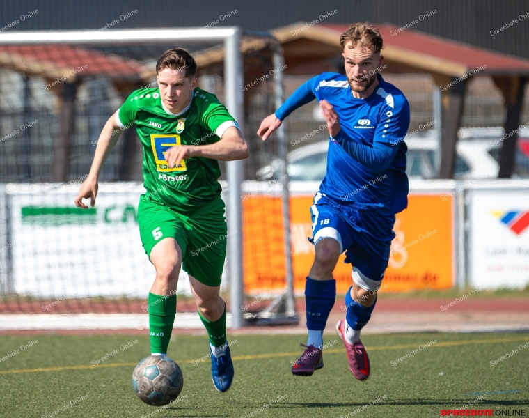 Spreebote-Offener-Schlagabtausch-endet-ohne-Sieger_gallery1_01