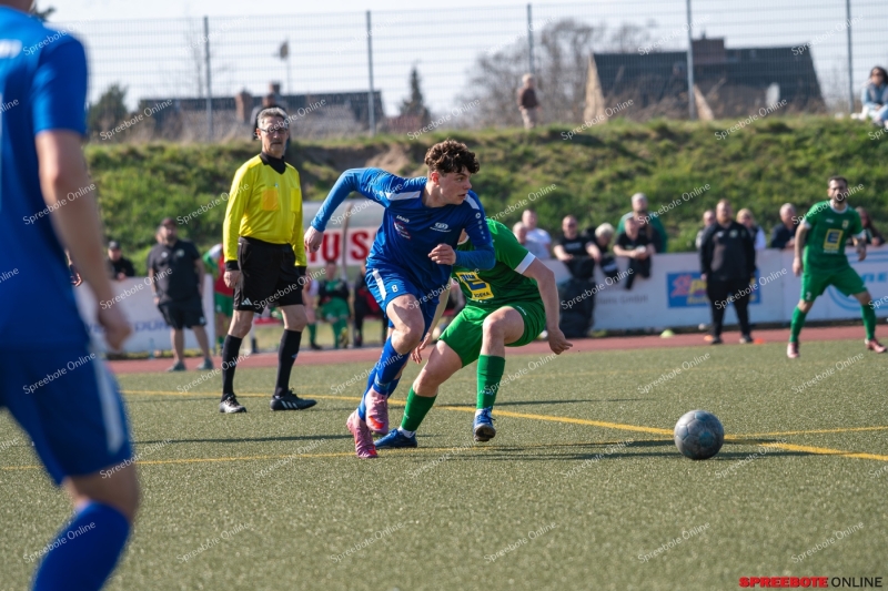 Spreebote-Offener-Schlagabtausch-endet-ohne-Sieger_gallery1_06