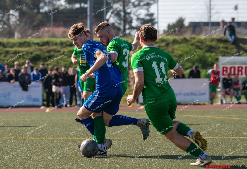 Spreebote-Offener-Schlagabtausch-endet-ohne-Sieger_gallery1_08