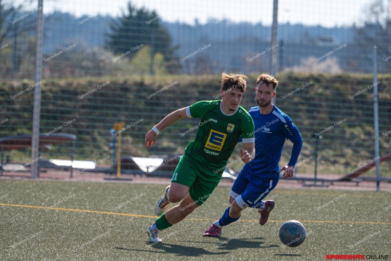 Spreebote-Offener-Schlagabtausch-endet-ohne-Sieger_gallery1_13