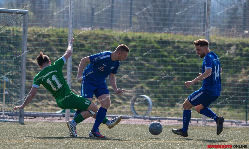 Spreebote-Offener-Schlagabtausch-endet-ohne-Sieger_gallery1_15