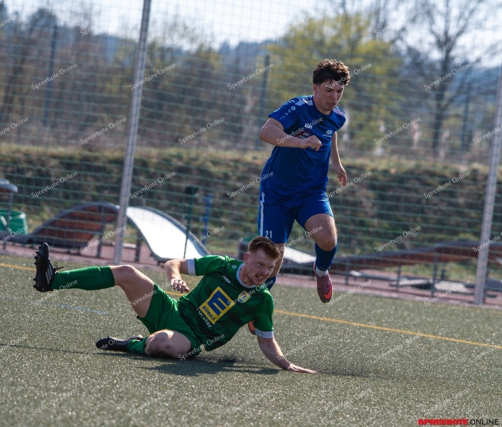 Spreebote-Offener-Schlagabtausch-endet-ohne-Sieger_gallery1_16