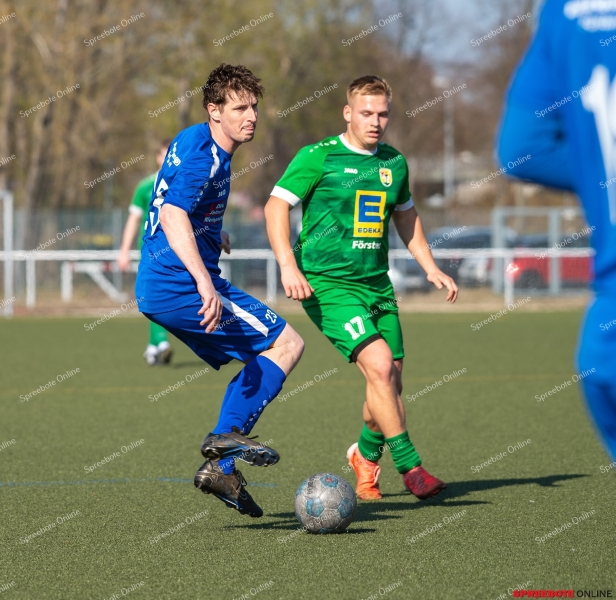 Spreebote-Offener-Schlagabtausch-endet-ohne-Sieger_gallery1_27