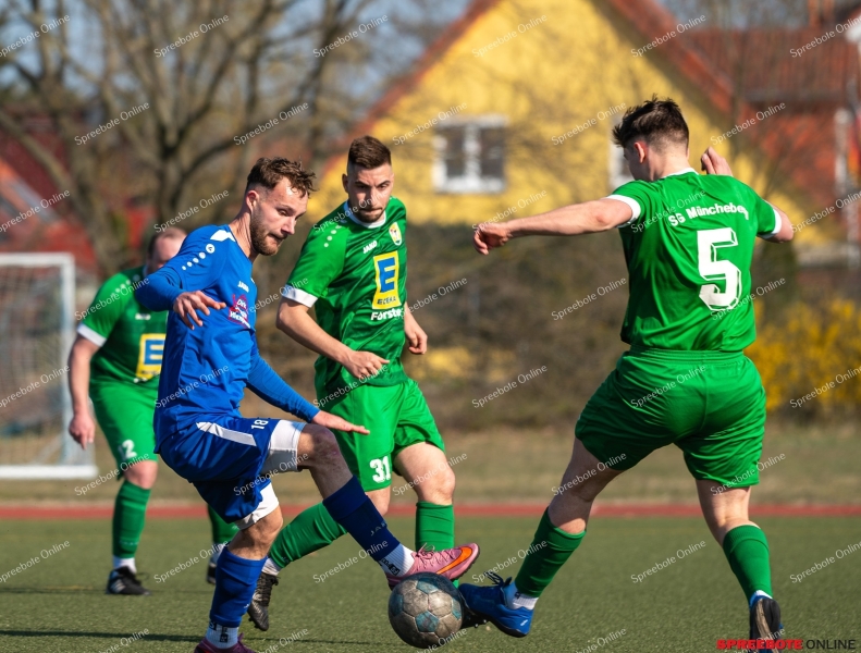 Spreebote-Offener-Schlagabtausch-endet-ohne-Sieger_gallery1_30