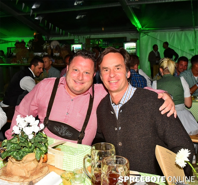 Oktoberfest-Esplanade-6