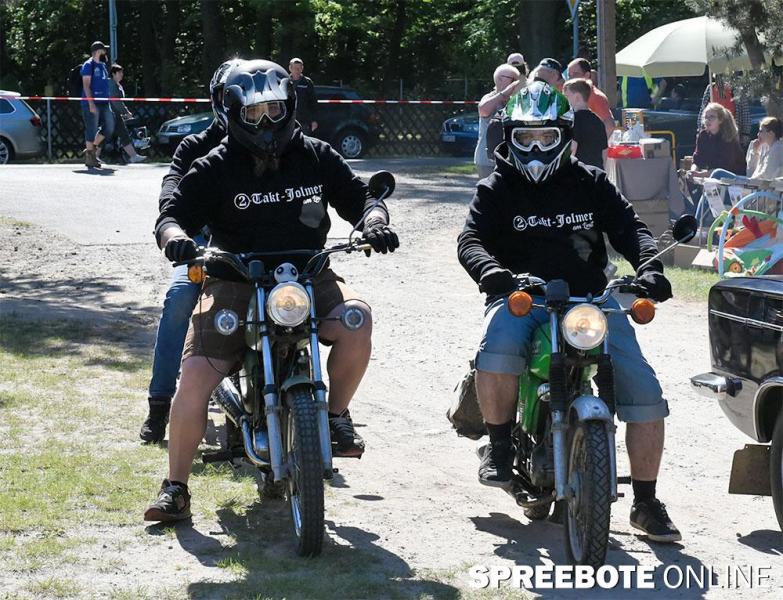 Oldtimer-Rallye-und-Troedelmarkt-19