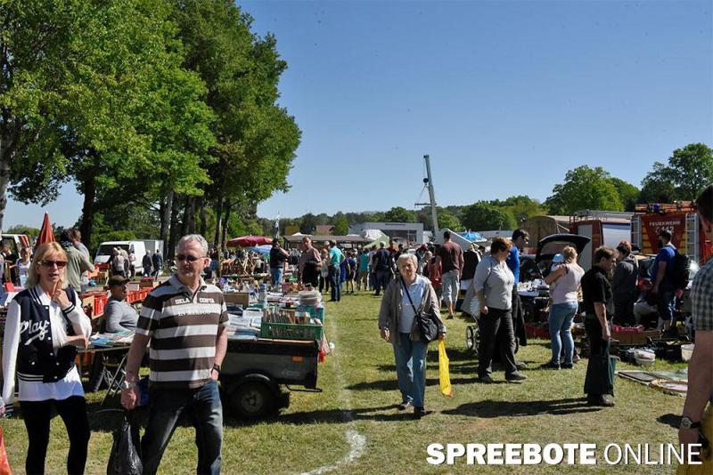 Oldtimer-Rallye-und-Troedelmarkt-21