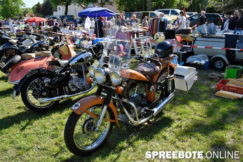 Oldtimer-Rallye-und-Troedelmarkt-8