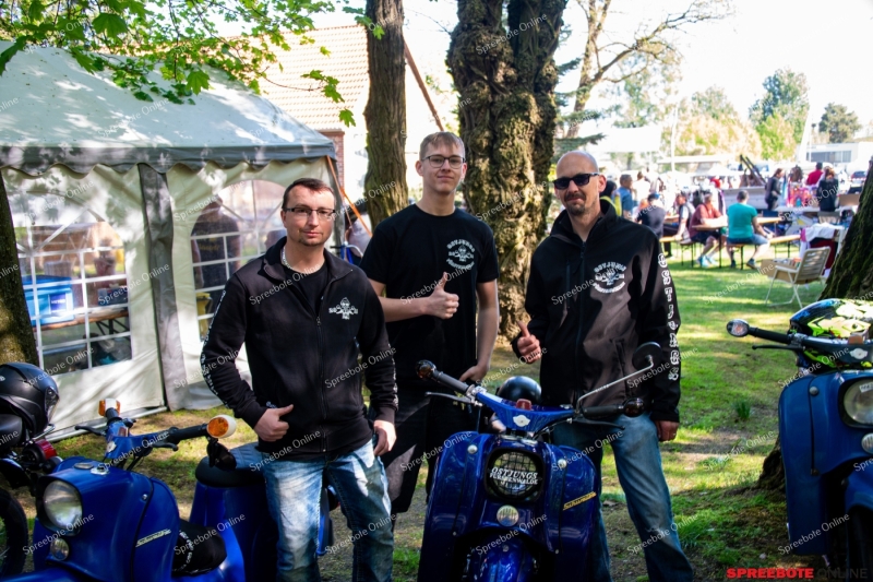 Spreebote-Oldtimerparade-Trodelmarkt_gallery1_04