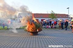 Osterfeuer-Fuewa-Feuerwehr-52