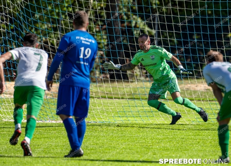 Spreebote-Packendes-Duell_gallery1_18