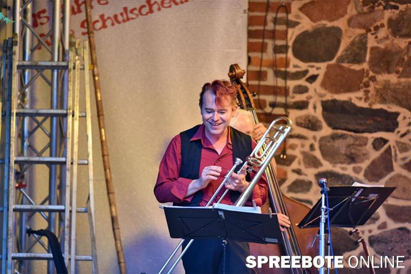 Schulscheune-Papa-Bienes-Jazz-11