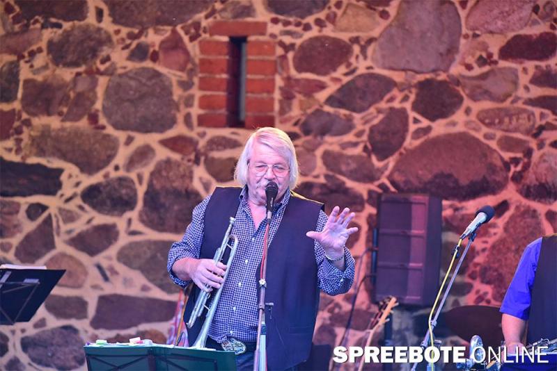 Schulscheune-Papa-Bienes-Jazz-4