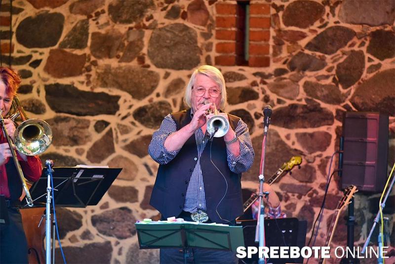 Schulscheune-Papa-Bienes-Jazz-6