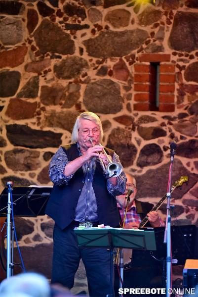 Schulscheune-Papa-Bienes-Jazz-8