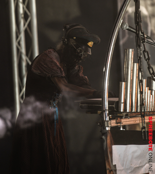 Parkbühne-Front-Ost-13