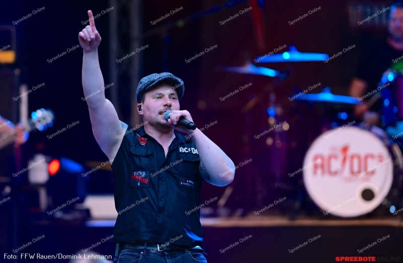 Parkbuhne-AC-DC-Auftakt-Saison-005