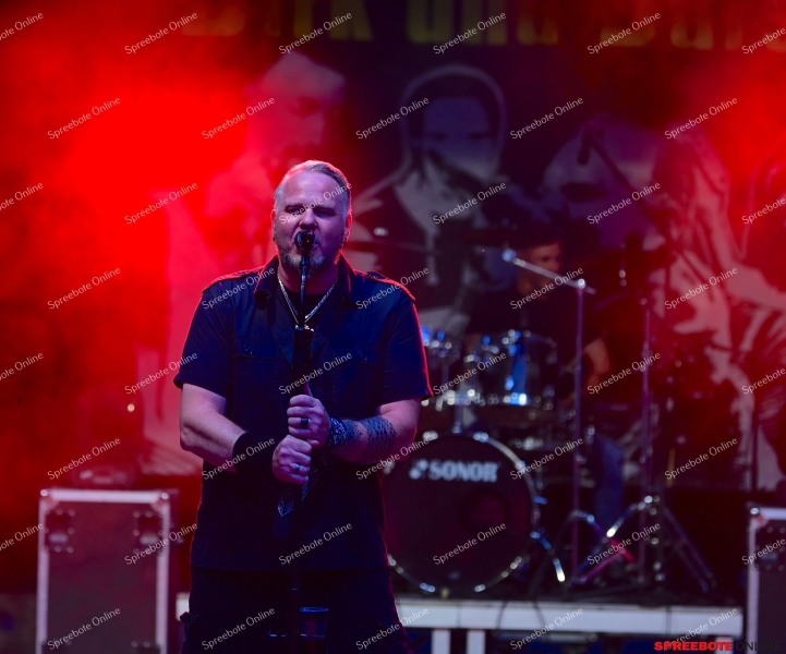 Parkbuhne-Dick-und-Durstig-003