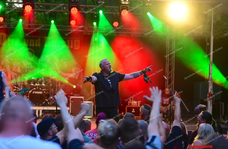 Parkbuhne-Dick-und-Durstig-008